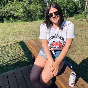 Meet your Posher, Lyane